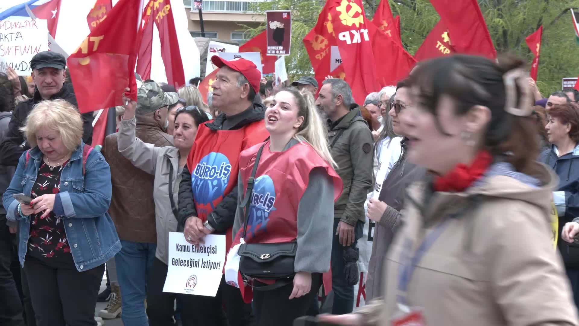 1 Mayıs’ta İşçilerden Karanlık Düzenle Hesap Sorma