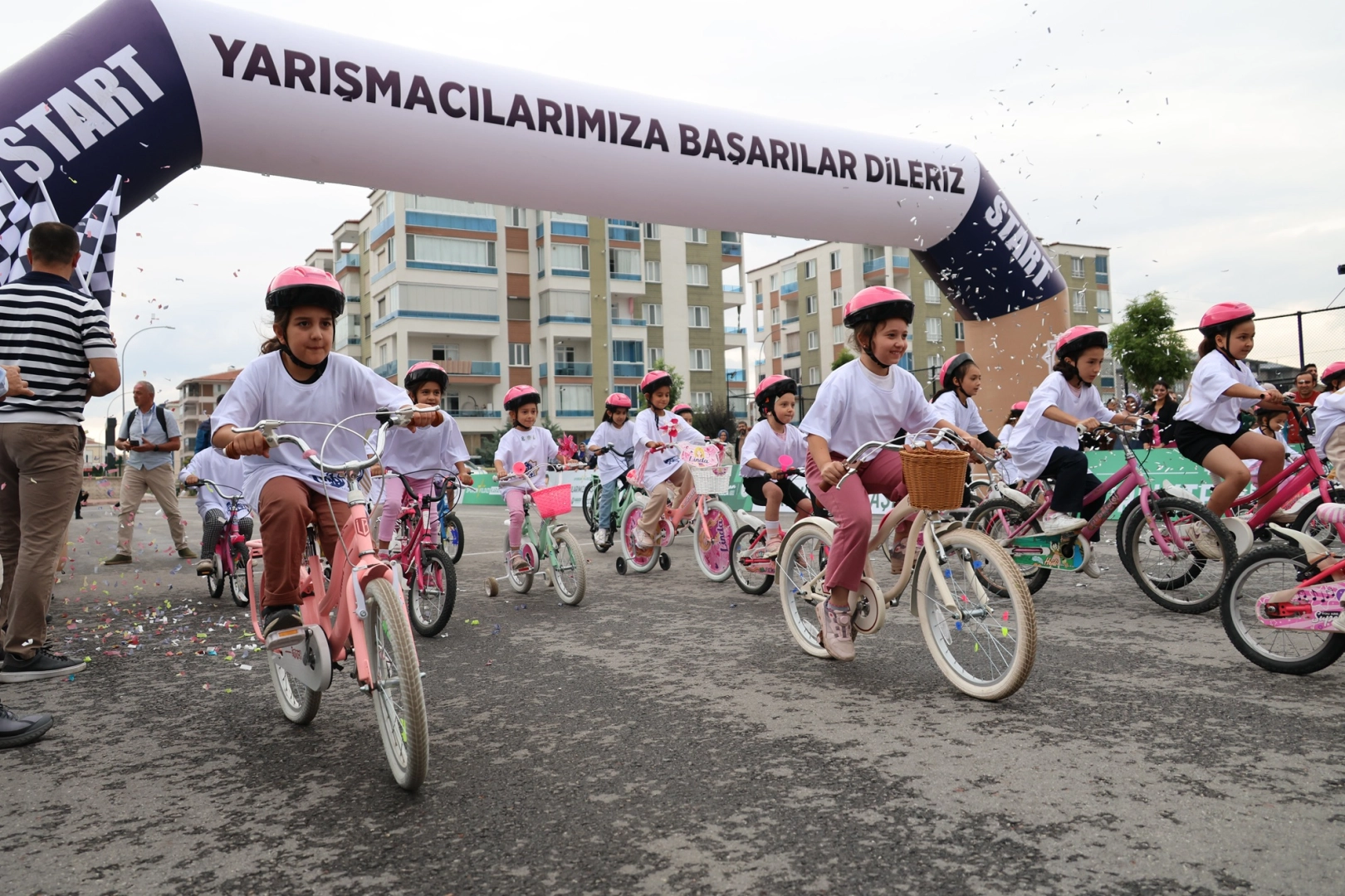 10. Düz Bisiklet Yarışı’nda Heyecan Doruğa Ulaştı!