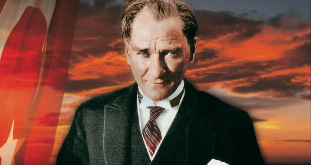 10 Kasım: İhanetlere Rağmen Atatürk’ü Anıyoruz