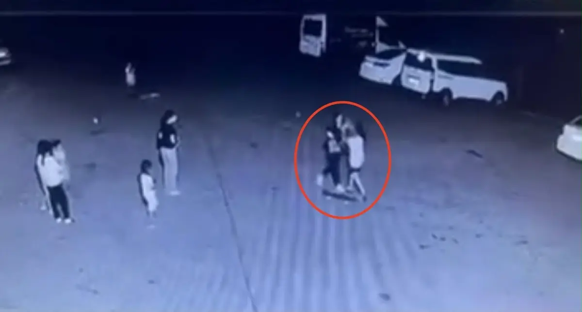 11 yaşındaki çocuğu böyle darbetti! 2