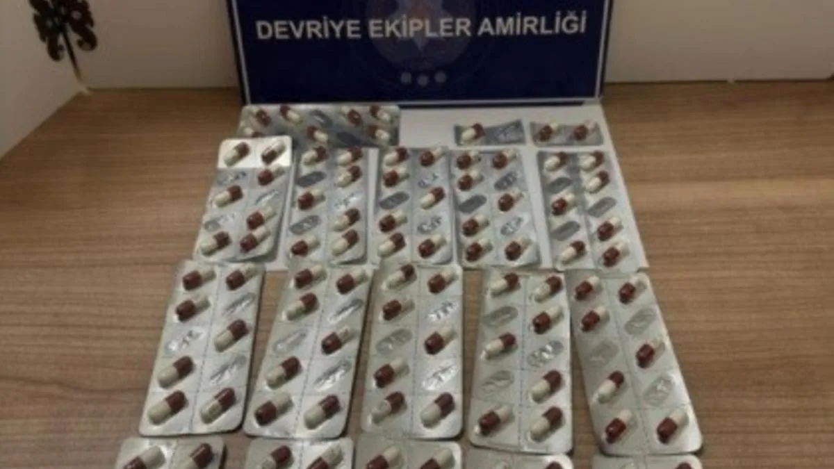115 Adet Sentetik Ecza ile Yakalandı!