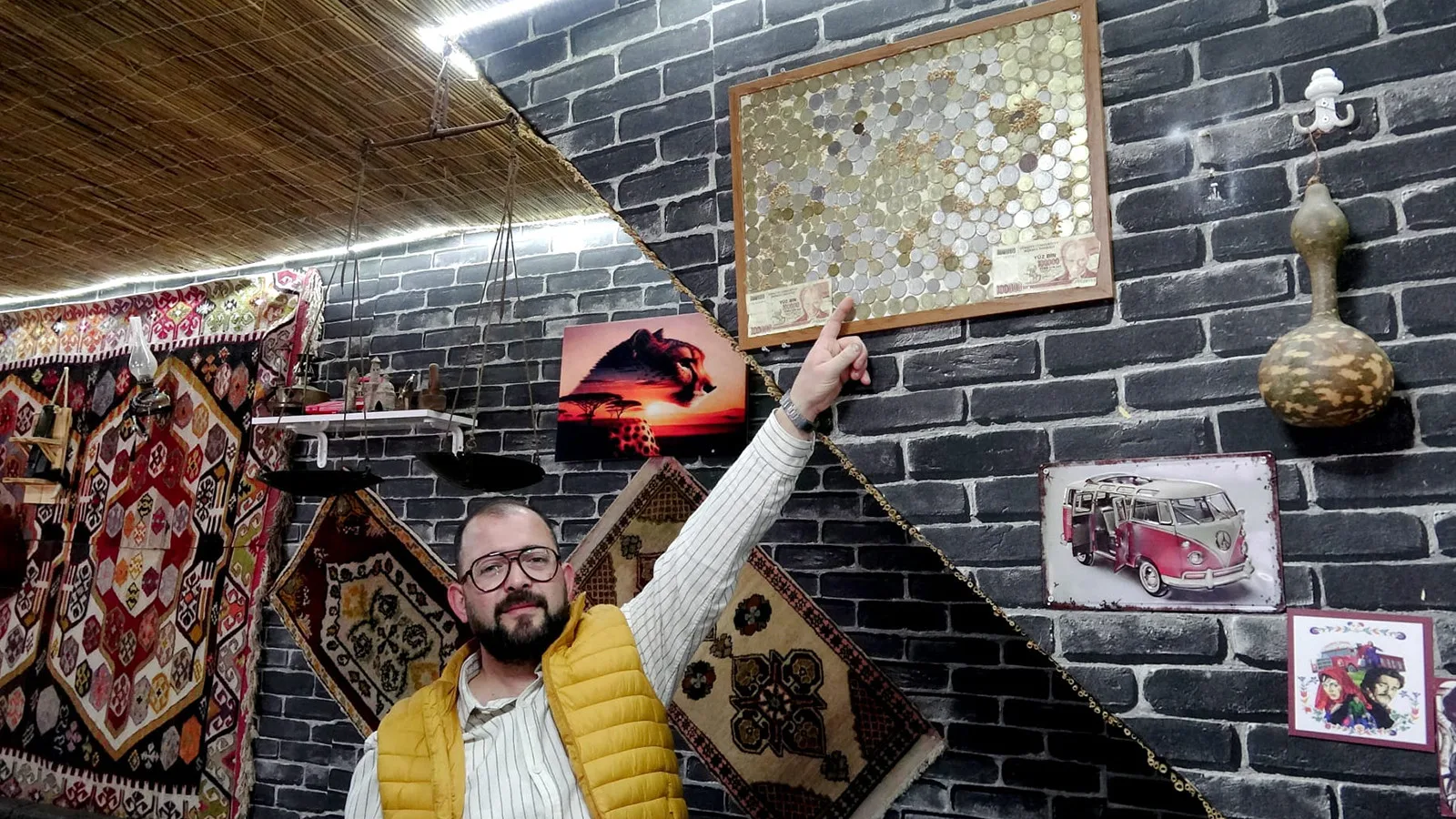 12 Yaşında Başladı, 20 Yılda 600 Parça Biriktirdi!