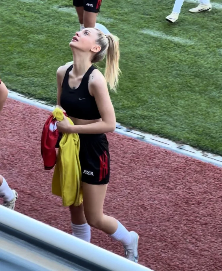 1207 Antalya Kadın Futbol Kulübü