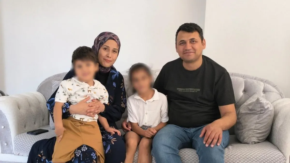 13 Yıl Sonra İki Çocukla Mutluluğa Kavuştu
