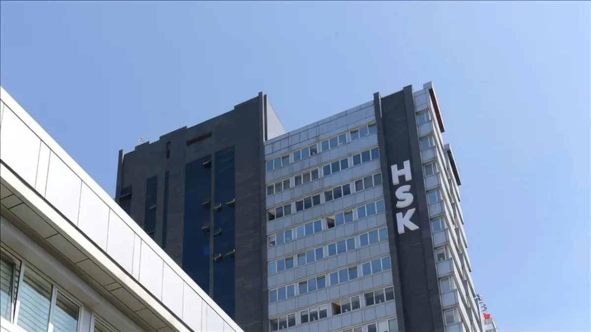 14 Hakim ve Savcıda Görev Değişikliği