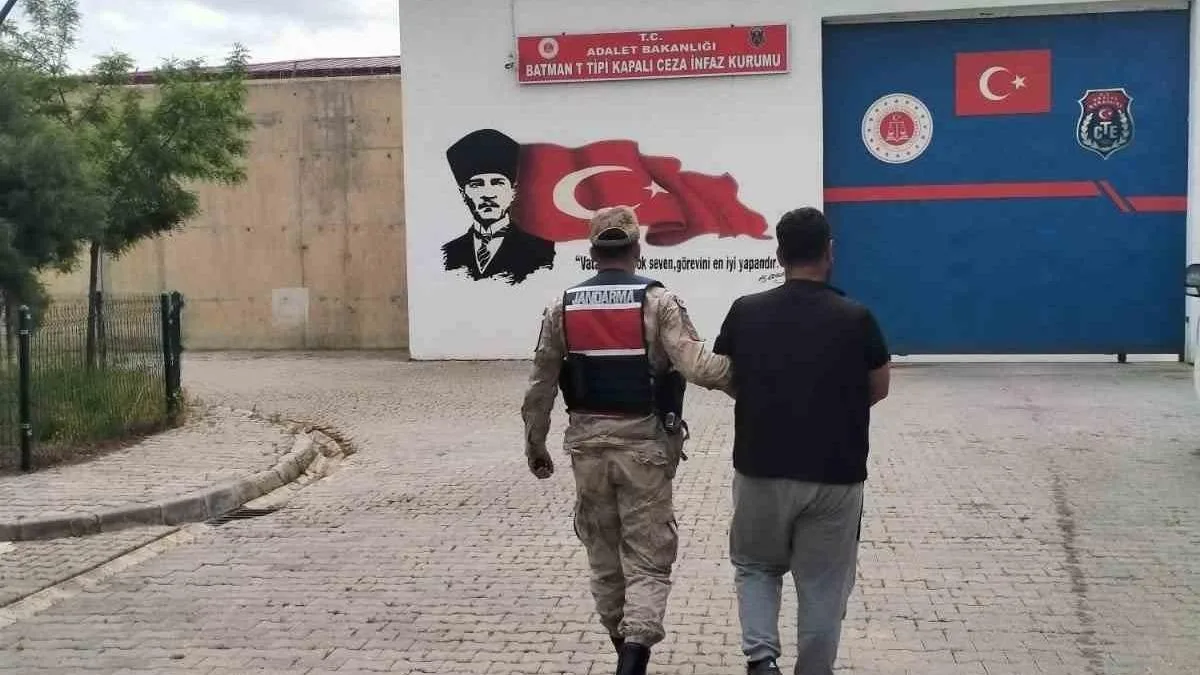 14 Yıl Hapis Cezalı Hırsız Jandarmadan Kaçamadı