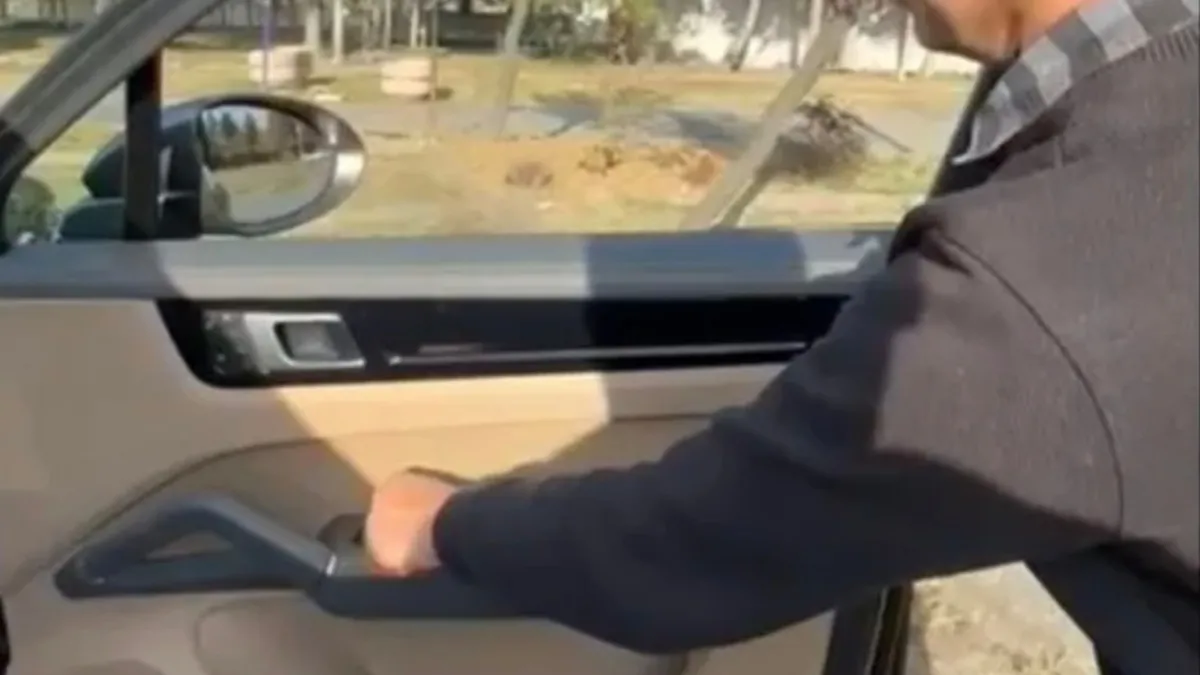 16 Milyonluk Porsche’de Kronik Arızalar Şoku!