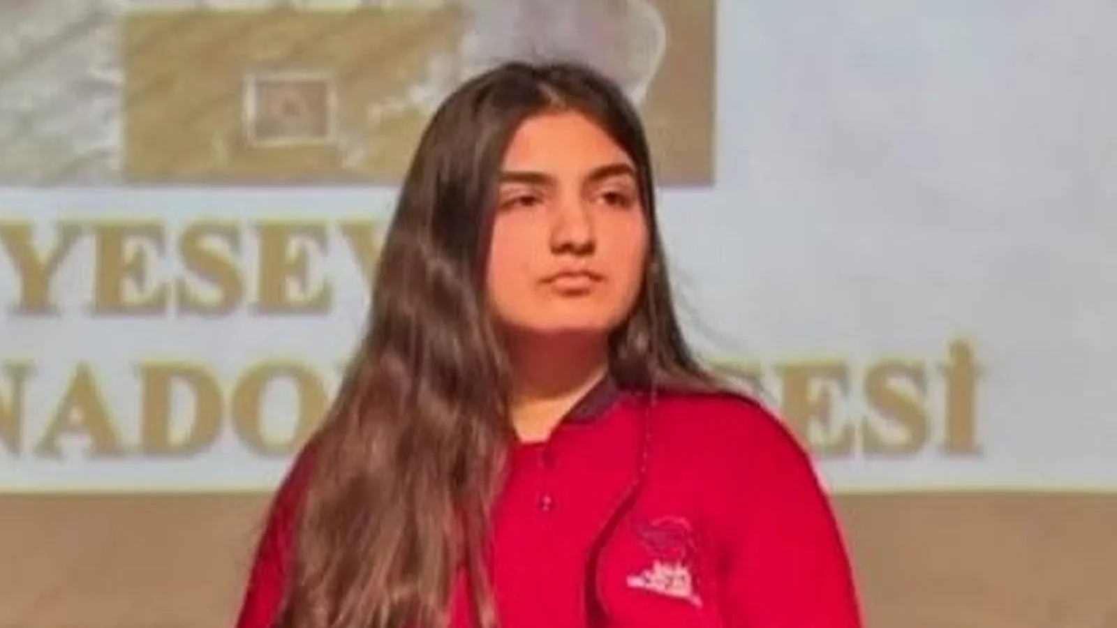 16 Yaşındaki Kız, Akrabası Tarafından Bıçaklandı