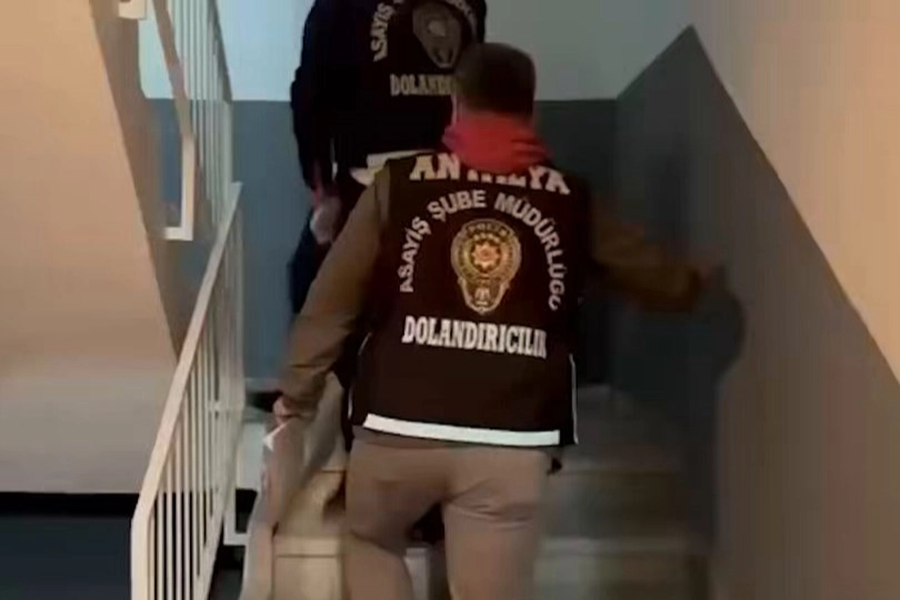 17 İlde Dev Dolandırıcılık Ağı Çökertildi!