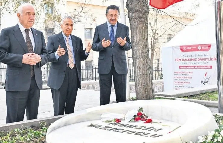 17 Yıl Sonra Unutulmayan Muhsin Yazıcıoğlu