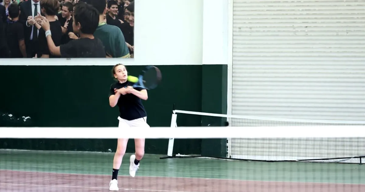 19 Mayıs’ta Gençler Tenis İçin Ter Döküyor!