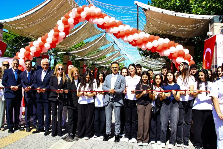 19 Mayıs’ta Gençlerin Bağımsızlık Ruhu Sergilendi