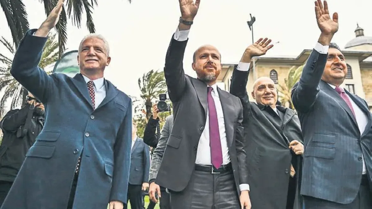 20 Bin Lise Öğrencisi Demokrasi Adası’nda!