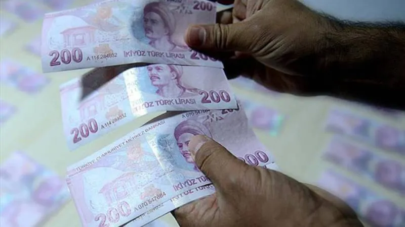 200 TL ile Alım Gücü Düşüyor: Ekonomik Çöküş!