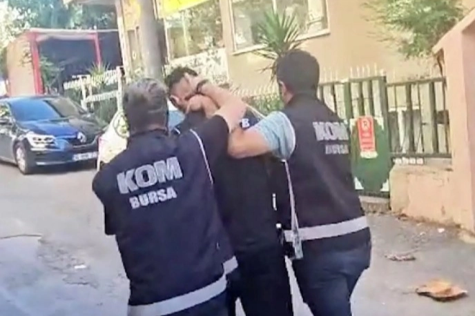 216 Tetikçi ve Suç Örgütü Üyesi Yakalandı!