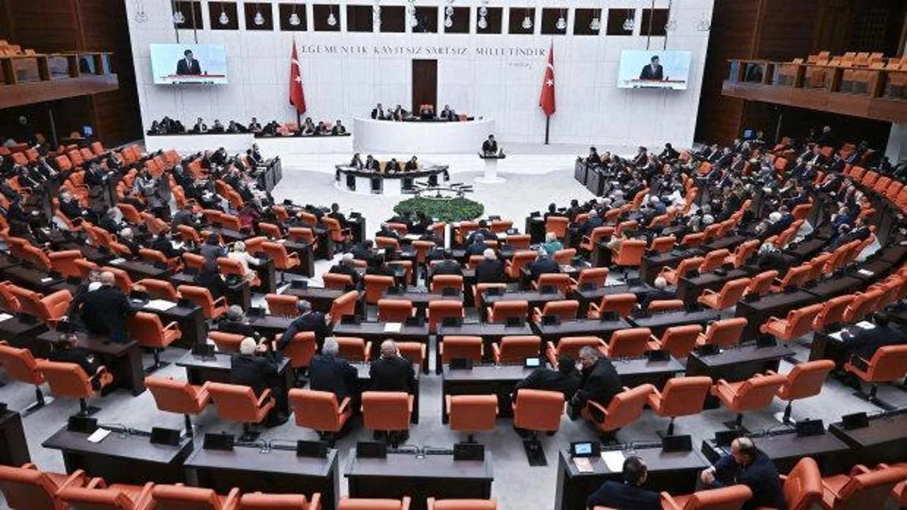 22 Vekil İçin Yasama Dokunulmazlığı Dosyası