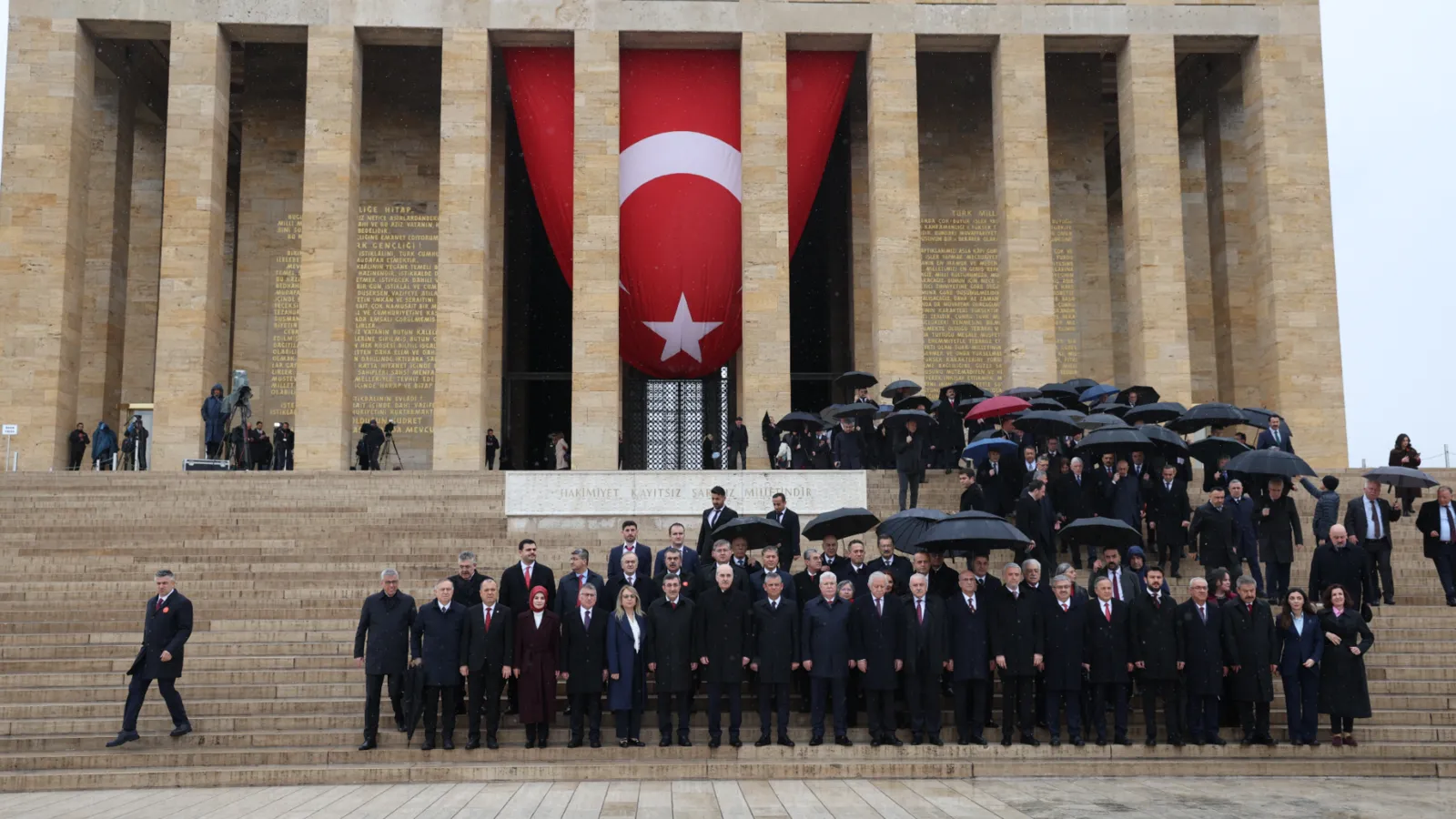 23 Nisan’da Anıtkabir’de Duygu Dolu Anlar