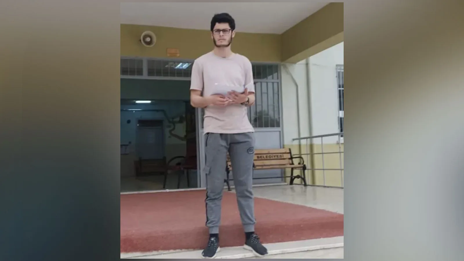 24 Yaşındaki Doktor Ameliyat Sonrası Hayatını Kaybetti