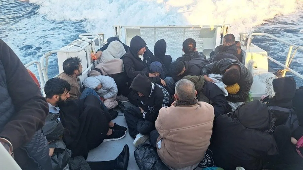 31 Kaçak Göçmen Sahil Güvenlik Tarafından Yakalandı