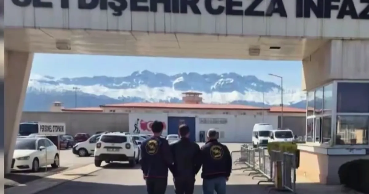 32 İlde FETÖ Operasyonu: 64 Şüpheli Yakalandı