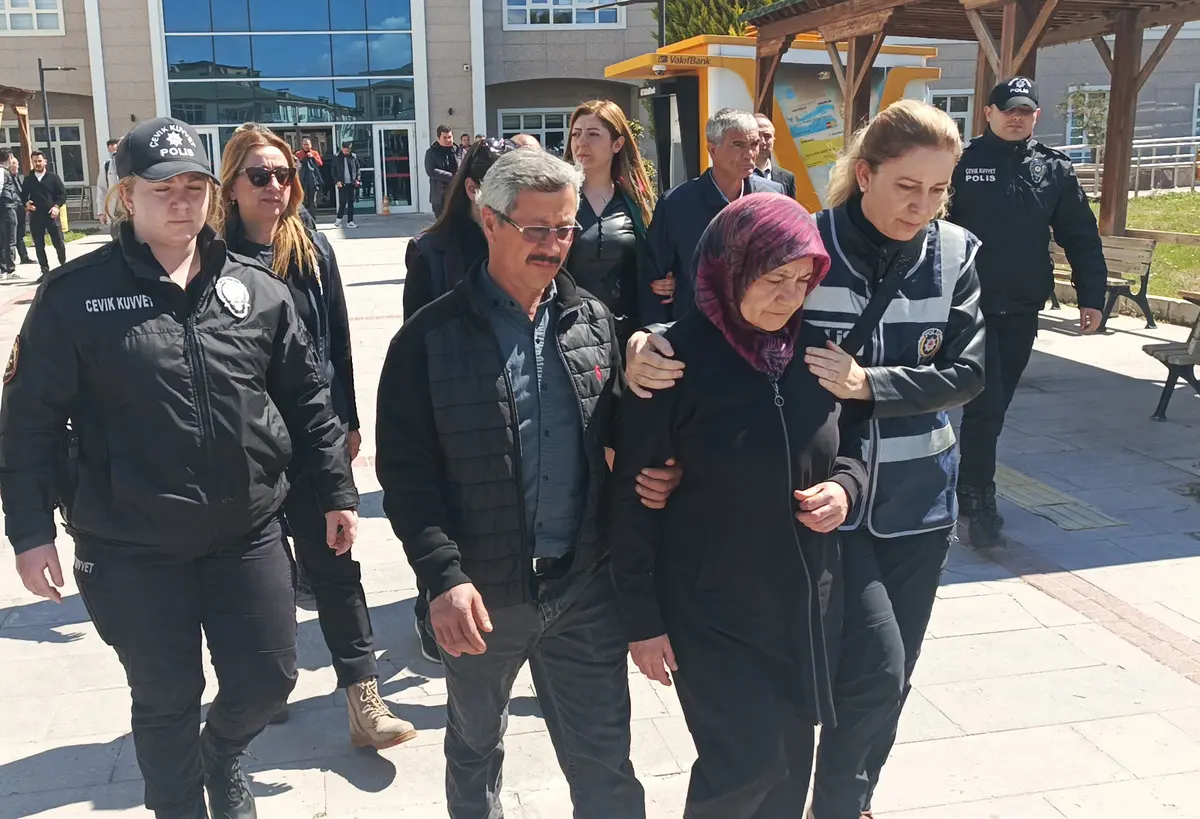 2 çocuk annesinin boğazını keserek katletmişlerdi: Çarpıcı gelişme! 7