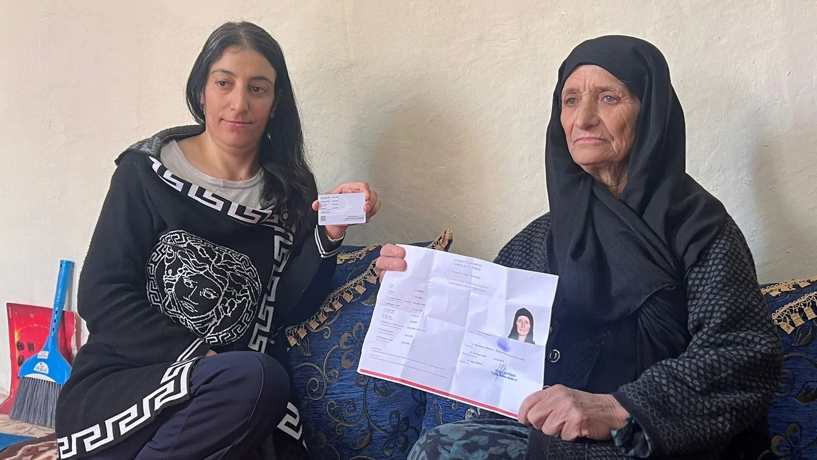 40 Yıldır Vatansız: Akarsu Ailesinin Hikayesi