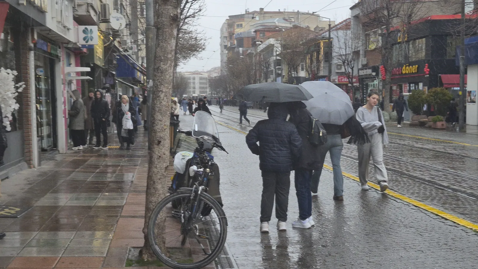 5 Şehirde Gök Gürültülü Sağanak Yağış Uyarısı!