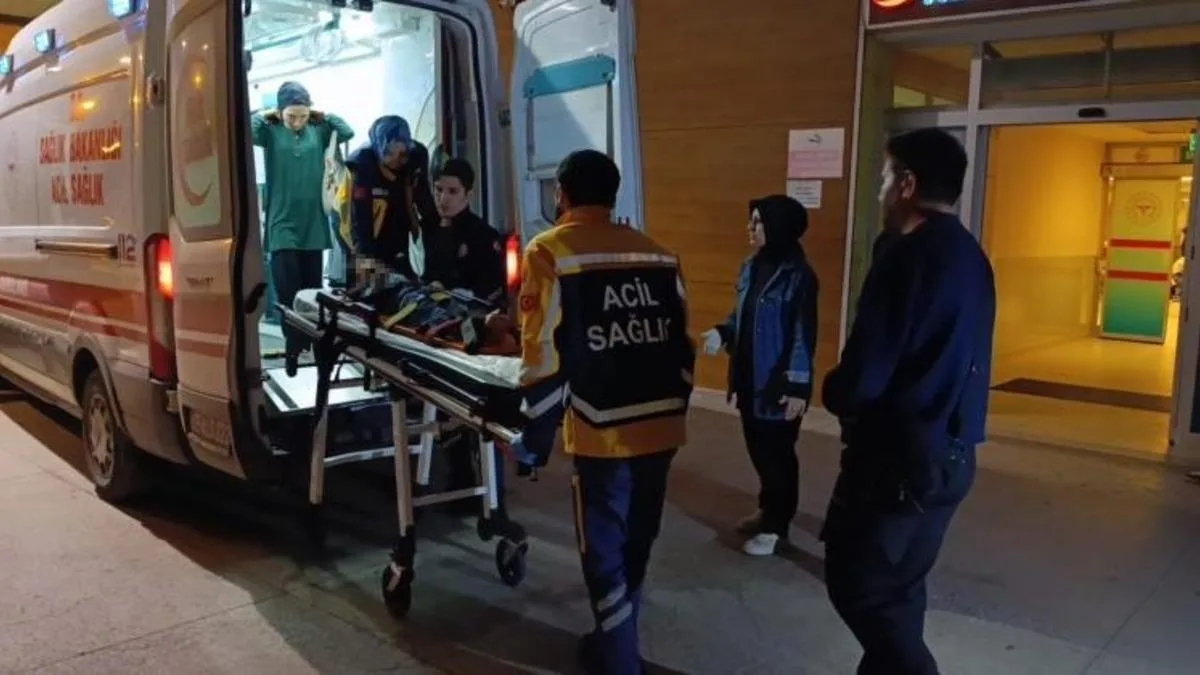 5 Yaşındaki Çocuk 2. Kattan Düştü, Yaralı!