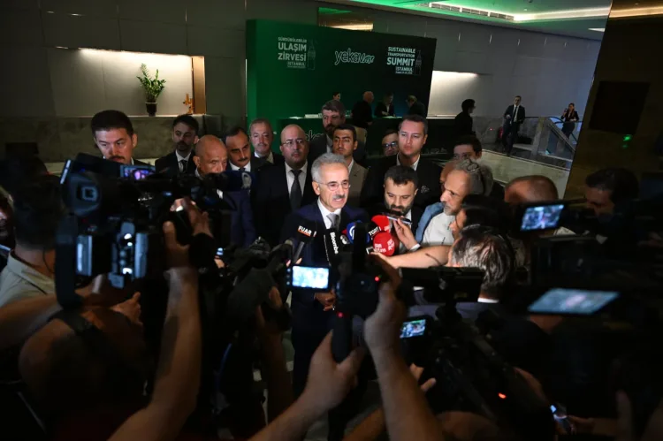 5G İhalesi Ekim’de, Sinyaller 2026’da Gelecek!