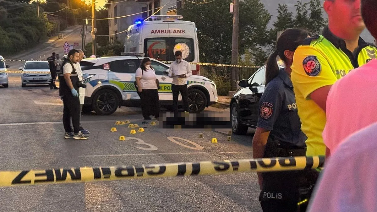 76 Yaşındaki Adamın Sokak Ortasında Cinayeti