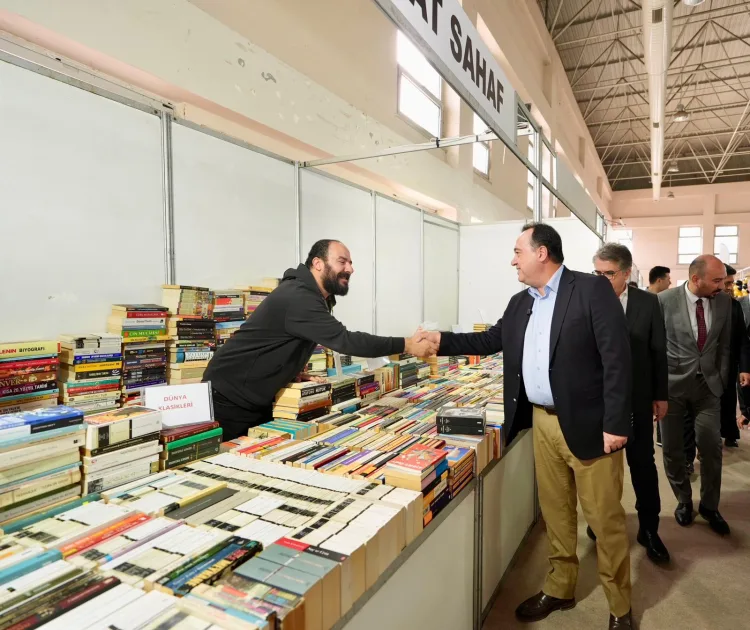 8. Manisa Kitap Fuarı Kitapseverleri Ağırlıyor!