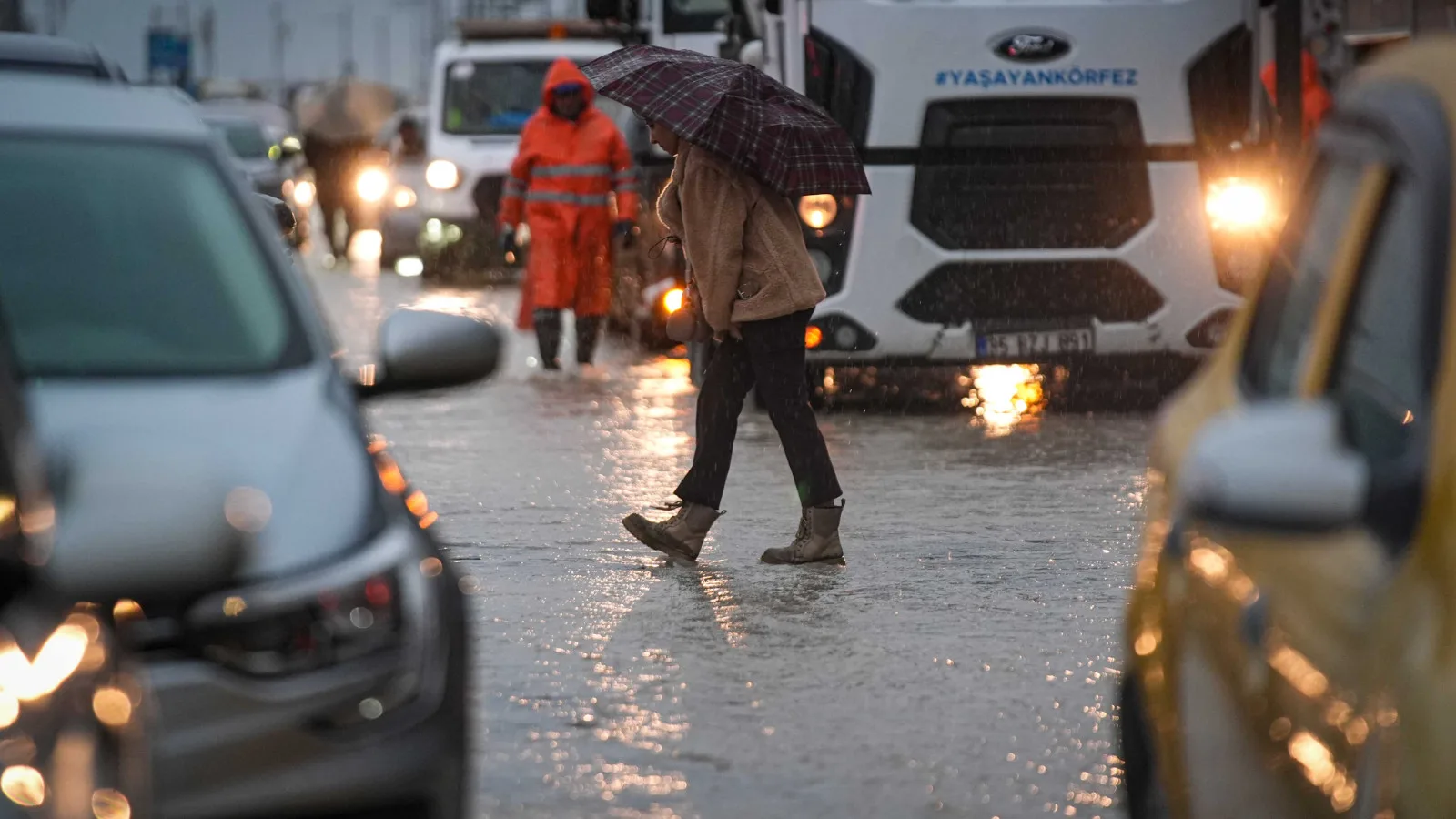 81 İl İçin Sağanak ve Sarı Kodlu Uyarı!