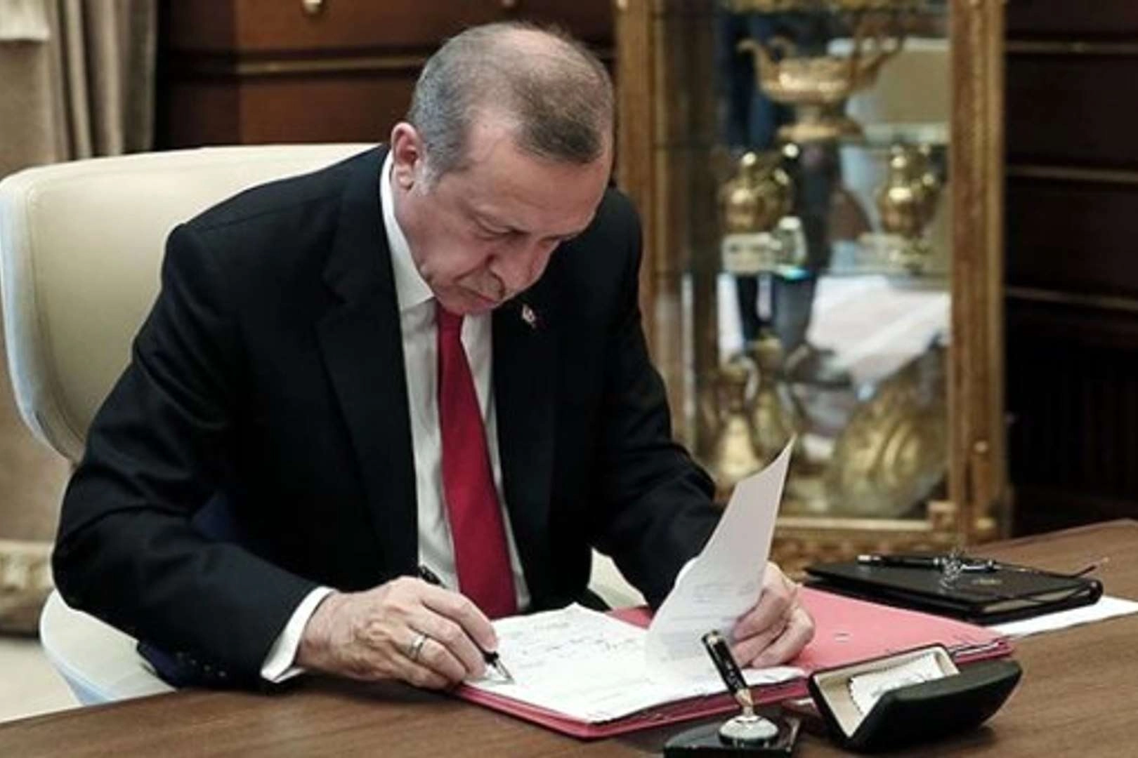 9 İl Müdürü Görevden Alındı, Yeni Atamalar Yapıldı!