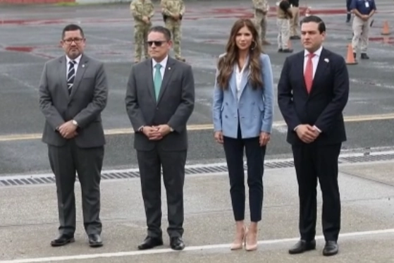 ABD İç Güvenlik Bakanı Noem, Panama’da Temaslar Kurdu