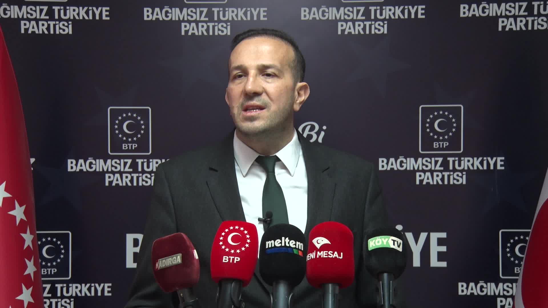 ABD-İran Görüşmeleri: Önder’den Sert Eleştiriler