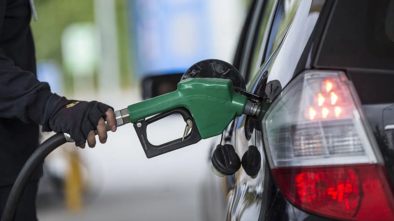ABD’nin Hürmüz Ablukası Petrol Fiyatlarını Etkiledi
