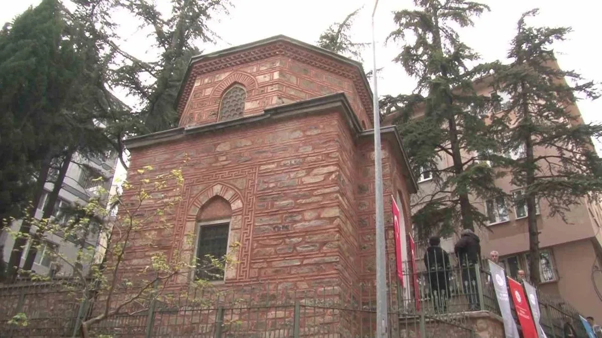 Abdüllatif Kudsi Türbesi Yeniden Ziyarete Açıldı
