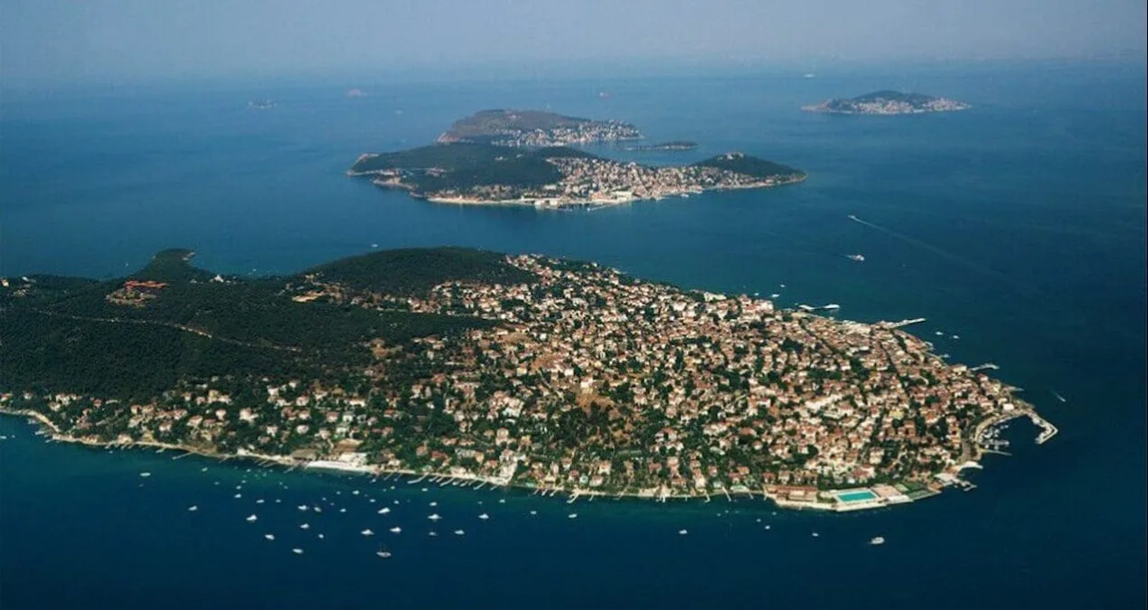 Adalar’da Gecekondular İçin Yıkım Kararı Alındı!