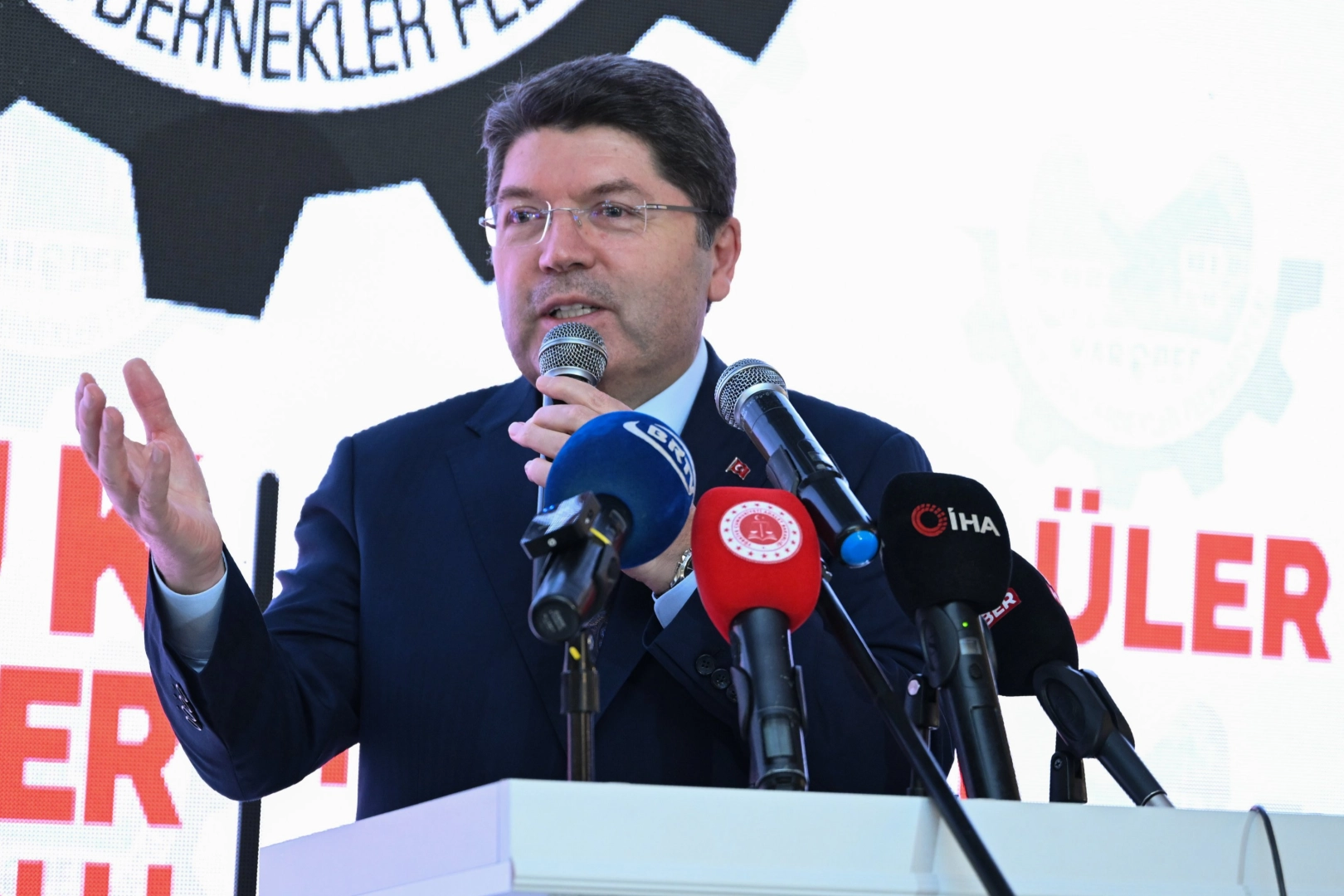 Adalet Bakanı Tunç’tan Dış Politika Vurgusu!
