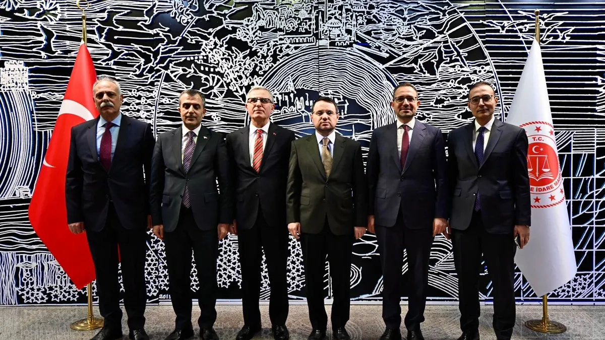 Adalet Mesajı: Güçlünün Yanında Değiliz!