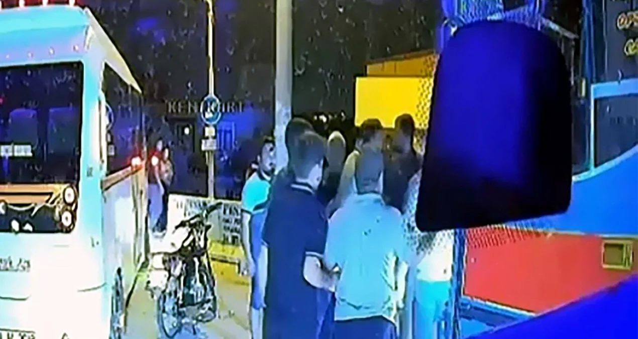 Adana’da Halk Otobüsüne Saldırı: 2 Kardeş Tutuklandı