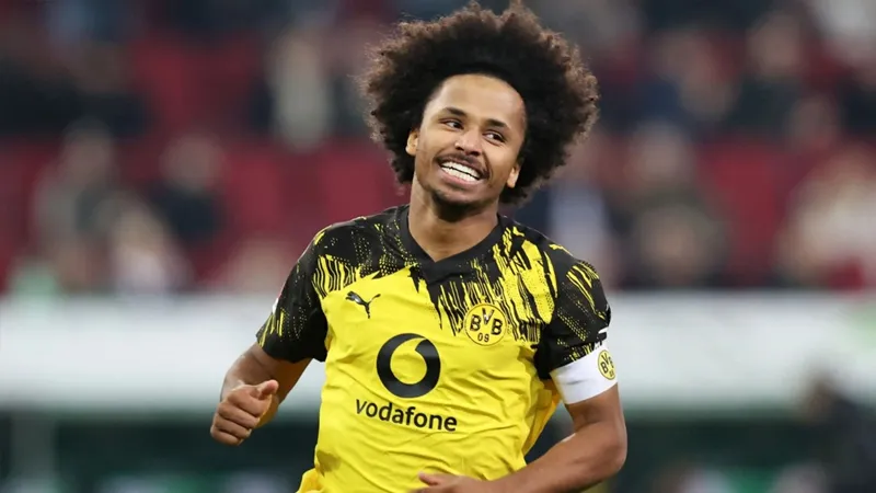 Adeyemi, Dortmund’un Teklifini Reddetti!