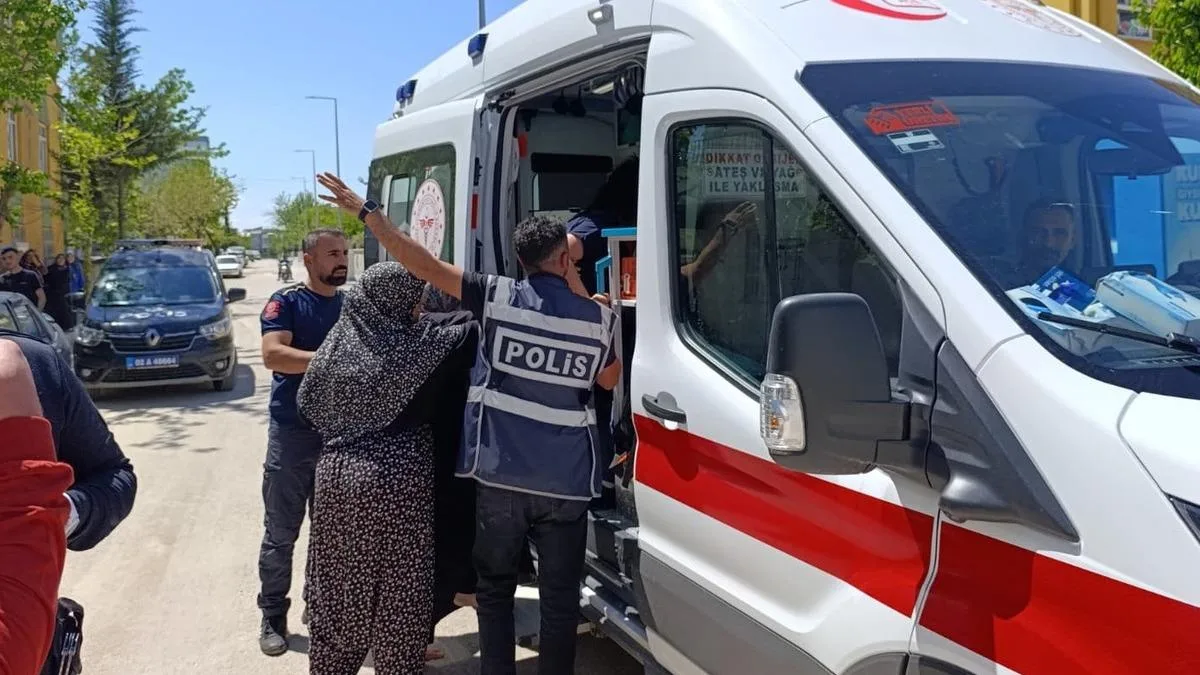 Adıyaman’da Komşular Arasında Bıçaklı Kavga!