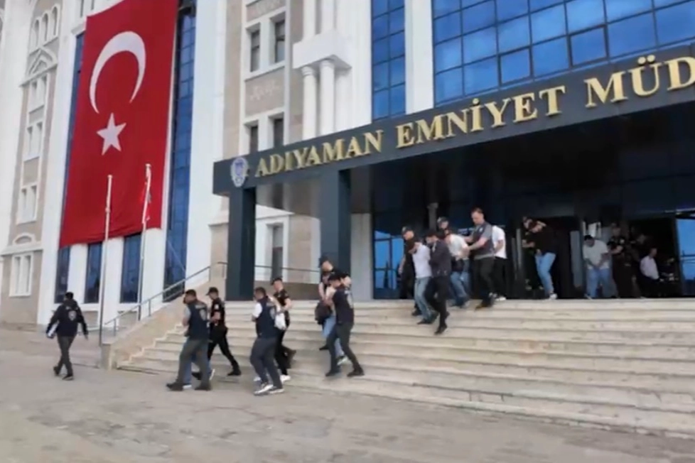 Adıyaman’da Yasa Dışı Bahis Operasyonu: 9 Tutuklama!
