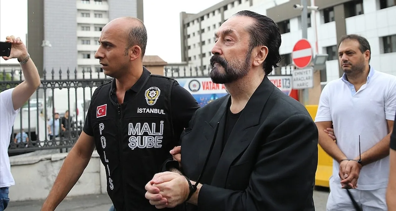 Adnan Oktar Cezaevinde Gençleşti Mi? Şaşırtan Detaylar!