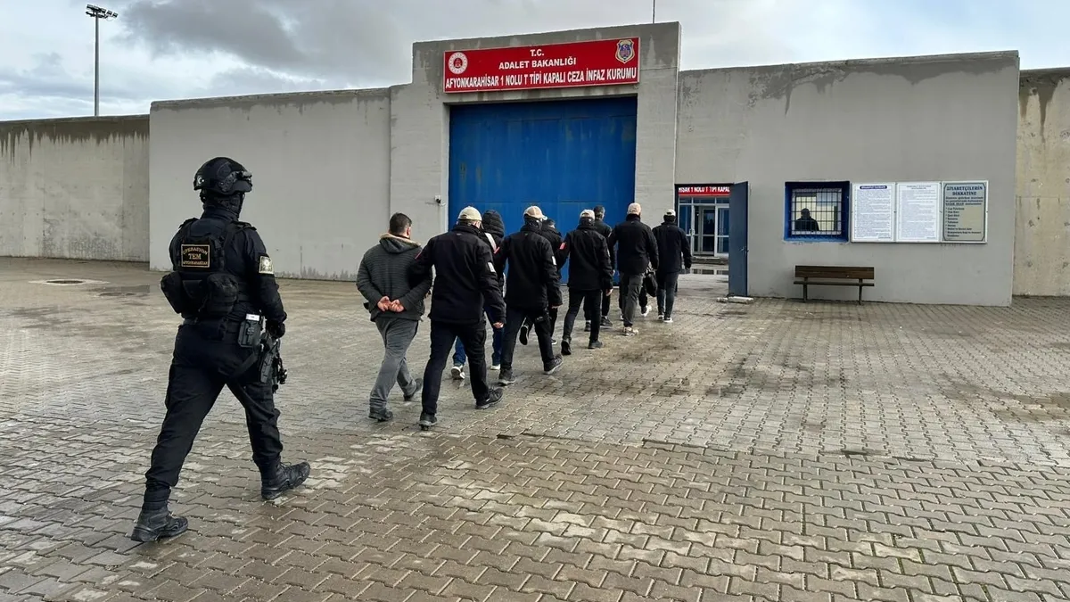 Afyonkarahisar’da DEAŞ’a Büyük Darbe: 6 Tutuklama