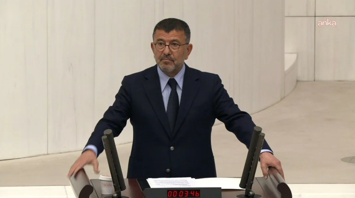 Ağbaba’dan Böcek’e İftira Yanıtı: Boyun Eğmeyeceğiz!