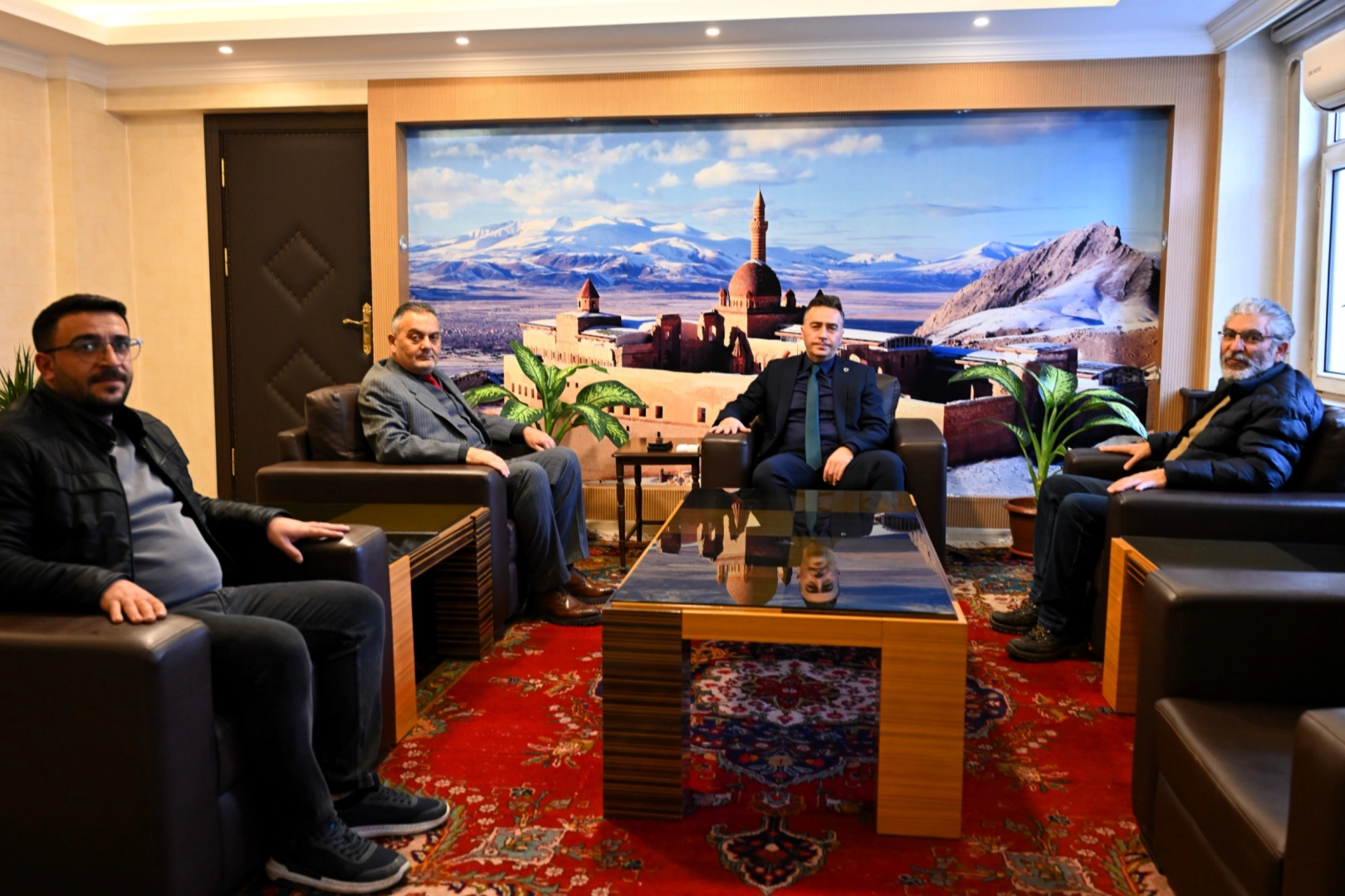 Ağrı’da Gazetecilerden Emniyet Müdürü’ne Ziyaret