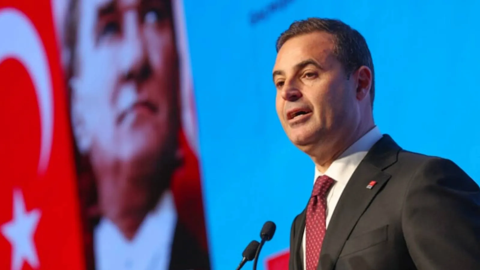 Ahmet Akın: ‘CHP’den Ayrılmam, Dedikodu Yeter!’