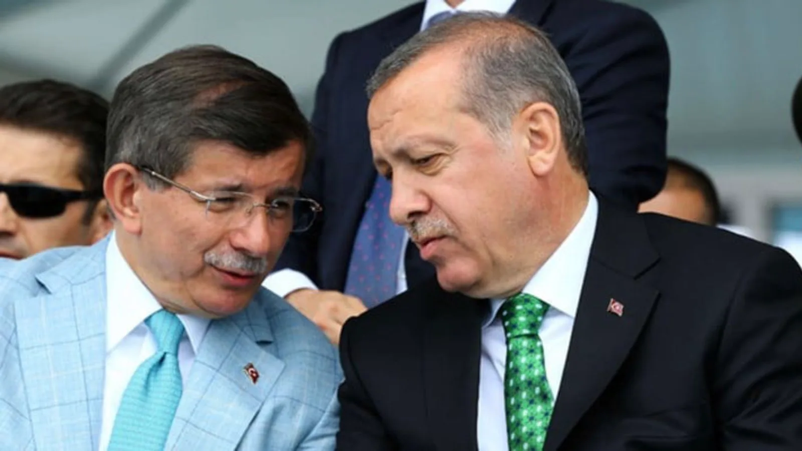 Ahmet Davutoğlu: Devlet Zorda, Görevi Kabul Ederim!